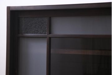 ラフジュ工房オリジナル　古建具リメイク　結霜ガラスとすりガラスが雰囲気引き立てる収納棚(リビングボード、戸棚)
