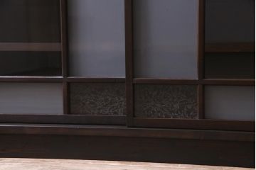ラフジュ工房オリジナル　古建具リメイク　結霜ガラスとすりガラスが雰囲気引き立てる収納棚(リビングボード、戸棚)
