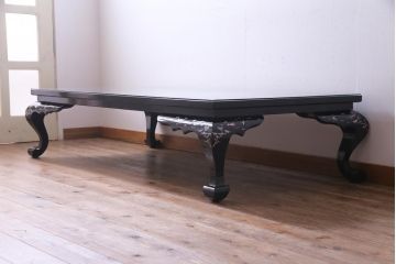 中古　民芸家具　ガラス天板付き　大振り　漆黒に映える螺鈿が美しい座卓(ローテーブル)(定価約100万円)