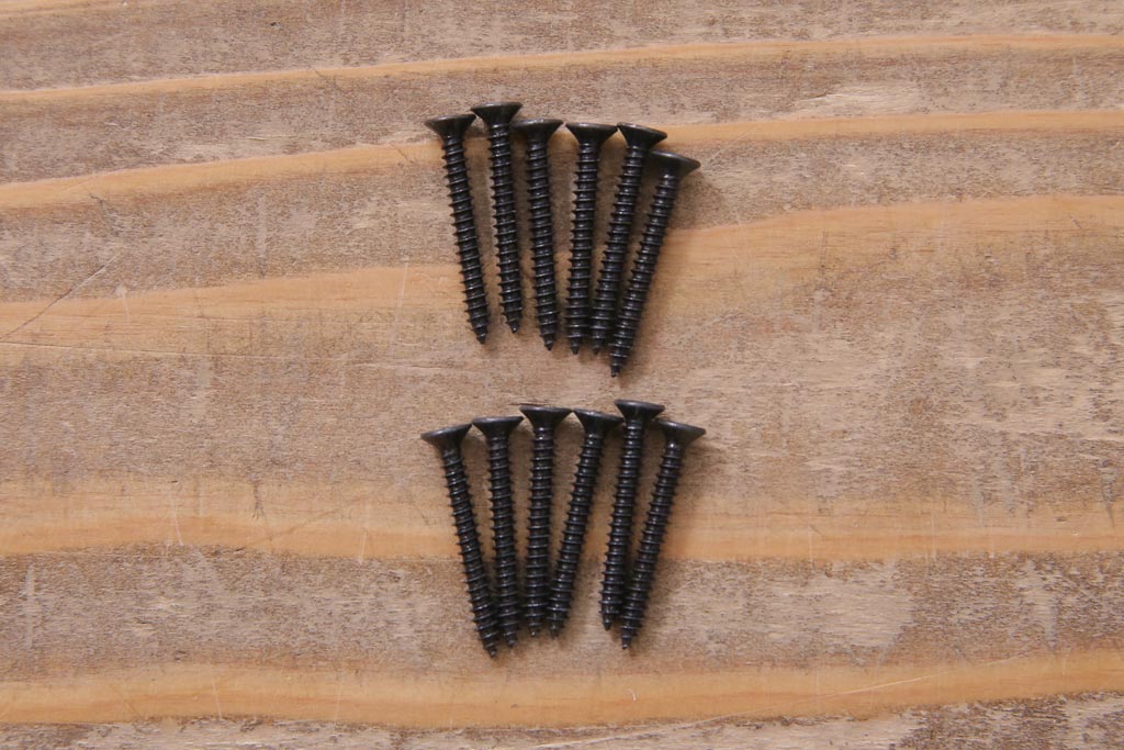 ラフジュ工房オリジナル　障子戸リメイク　組子が和の雰囲気を醸し出す壁掛け戸棚(ウォールシェルフ、書院戸)