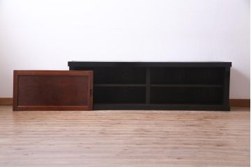 アンティーク家具　和製アンティーク　米沢産　漆塗り　ケヤキの玉杢が美しい収納棚(ローボード、戸棚)