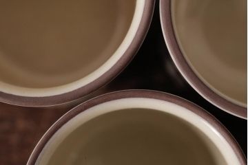 イギリスビンテージ　HORNSEA(ホーンジー)　Cornrose(コーンローズ)　カップ&ソーサー3客セット(デミタスカップ)
