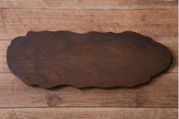 アンティーク雑貨　和製アンティーク　ケヤキ材一枚板　シンプルな飾り台(台座、ディスプレイ)