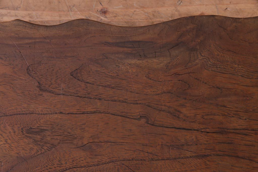 アンティーク雑貨　和製アンティーク　ケヤキ材一枚板　シンプルな飾り台(台座、ディスプレイ)