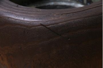 アンティーク雑貨　和製アンティーク　風情のある木の質感のくりぬき火鉢(刳り貫き火鉢、手あぶり)