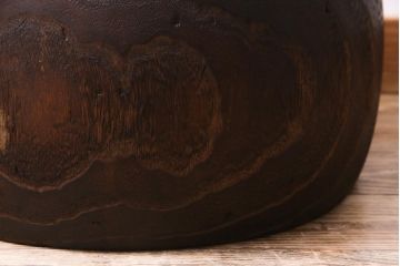 アンティーク雑貨　和製アンティーク　風情のある木の質感のくりぬき火鉢(刳り貫き火鉢、手あぶり)