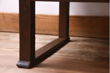 アンティーク家具　和製アンティーク　スギ材　味わい深い木の質感が魅力の文机(ローテーブル)