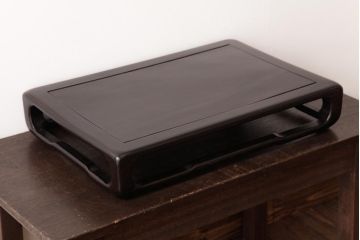 アンティーク雑貨　古民具　丸みを帯びたフォルムのだるま型花台(盆栽卓、飾り台)