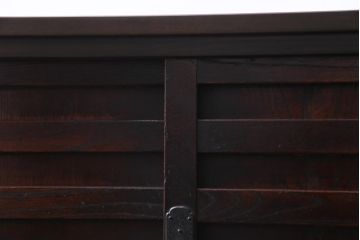 ラフジュ工房オリジナル　ケヤキ材製の古い引戸を活用した味わいのある戸棚(収納棚)