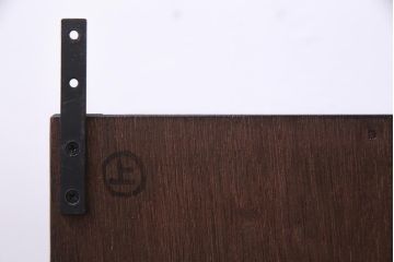ラフジュ工房オリジナル　味わい深い建具をリメイクした壁掛け戸棚(ウォールシェルフ、収納棚)(2)
