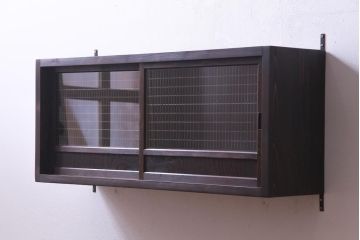 ラフジュ工房オリジナル　味わい深い建具をリメイクした壁掛け戸棚(ウォールシェルフ、収納棚)(2)