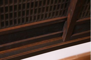 ラフジュ工房オリジナル　味わい深い建具をリメイクした壁掛け戸棚(ウォールシェルフ、収納棚)(2)