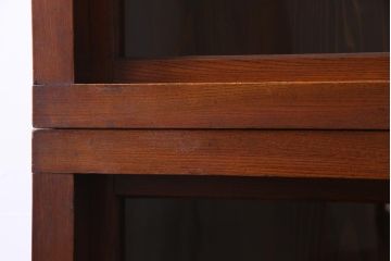 レトロ家具　和製アンティーク　前板ケヤキ材　レトロな佇まいが味わい深い重ねガラス戸棚(収納棚)