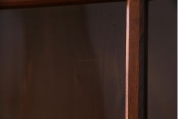 レトロ家具　和製アンティーク　前板ケヤキ材　レトロな佇まいが味わい深い重ねガラス戸棚(収納棚)