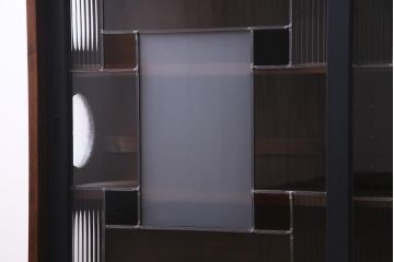 ラフジュ工房オリジナル　古建具リメイク　ノスタルジックなステンドグラス入り戸棚(収納棚、サイドボード)