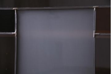 ラフジュ工房オリジナル　古建具リメイク　ノスタルジックなステンドグラス入り戸棚(収納棚、サイドボード)
