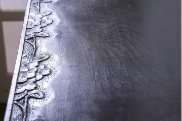 ヴィンテージ家具　ビンテージ　伝統工芸　軽井沢彫り　和モダンな雰囲気漂う本箱(収納棚)