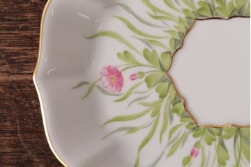 中古美品　HEREND HVNGARY(ヘレンド)　DAISY(デイジー)　カップ&ソーサー(洋食器)(定価約6万千円)