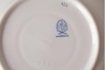 中古美品　HEREND HVNGARY(ヘレンド)　フルーツコンポジション　カップ&ソーサー2客セット(洋食器)(定価約9万7千円)