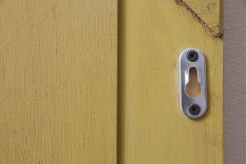 アンティーク雑貨　ラフジュ工房オリジナル　ペイント　落ち着いたイエローが空間のアクセントになるウォールミラー(鏡)(2)