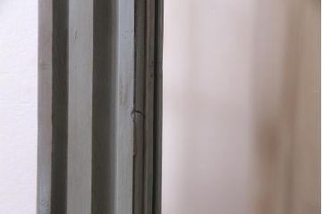 アンティーク雑貨　ラフジュ工房オリジナル　ペイント　くすんだ色味が落ち着いた印象与えるウォールミラー(鏡)(2)