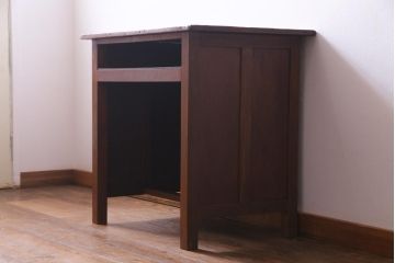 アンティーク家具　昭和中期　使いこまれた風合いが味のある平机(作業台、カウンター)