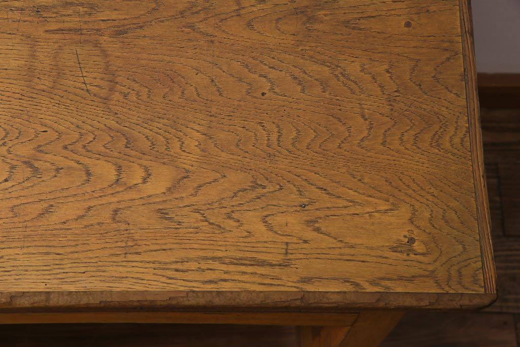 アンティーク家具　昭和中期　使いこまれた風合いが味のある平机(作業台、カウンター)(1)