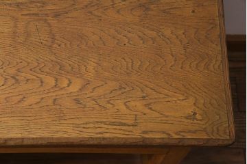 アンティーク家具　昭和中期　使いこまれた風合いが味のある平机(作業台、カウンター)(1)