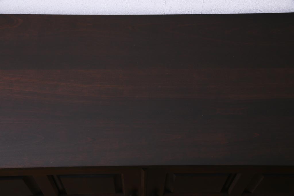 中古　北海道民芸家具　リメイク　シックな印象のローボード(収納棚、リビングボード)(1)