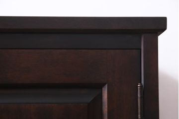 中古　北海道民芸家具　リメイク　シックな印象のローボード(収納棚、リビングボード)(1)