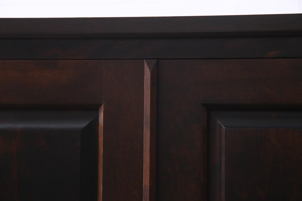 中古　北海道民芸家具　リメイク　シックな印象のローボード(収納棚、リビングボード)(1)