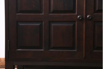 中古　北海道民芸家具　リメイク　シックな印象のローボード(収納棚、リビングボード)(1)