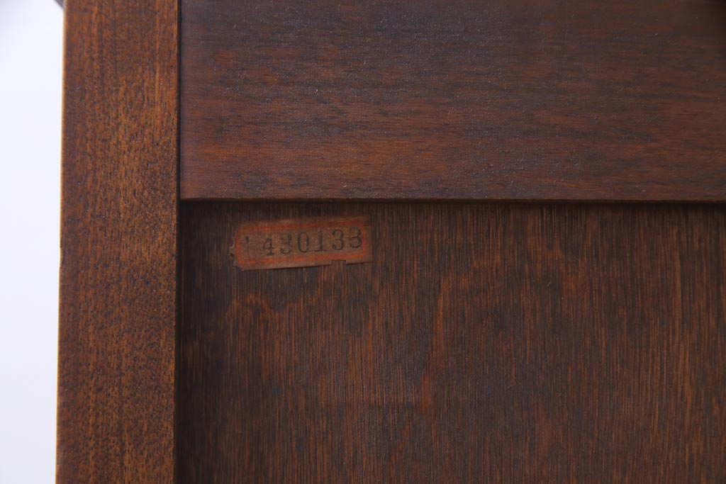 中古　北海道民芸家具　リメイク　シックな印象のローボード(収納棚、リビングボード)(1)