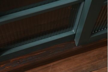 ラフジュ工房オリジナル　レトロな建具をリメイクした収納棚(戸棚、キャビネット)