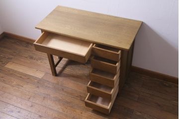 レトロ家具　昭和レトロ　ナラ材　渋みのある木の風合いがレトロな薄型片袖デスク(机、在宅ワーク、在宅用作業台、カウンターテーブル)