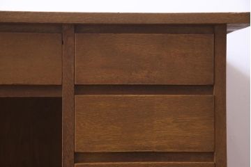 アンティーク家具　昭和中期　シンプルで懐かしい雰囲気の片袖デスク(机、在宅ワーク、在宅用カウンターテーブル、作業台)