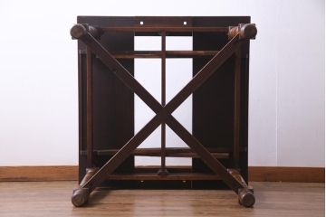 ヴィンテージ家具　イギリスビンテージ　木の温もり溢れるエクステンションテーブル(ダイニングテーブル)