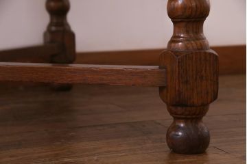 ヴィンテージ家具　イギリスビンテージ　木の温もり溢れるエクステンションテーブル(ダイニングテーブル)