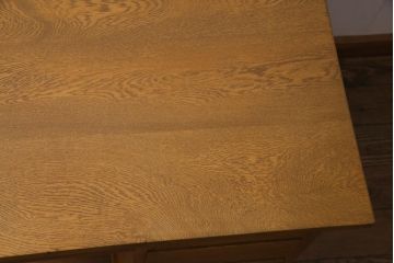 アンティーク家具　昭和中期　シンプルで懐かしい雰囲気の片袖デスク(机、在宅ワーク、在宅用カウンターテーブル、作業台)(1)