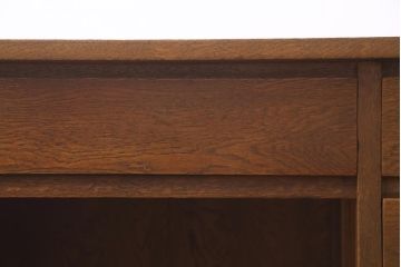 アンティーク家具　昭和中期　ナラ材　ナチュラルテイストにもぴったりな温もり溢れる片袖デスク(机、在宅ワーク、在宅用作業台)(2)