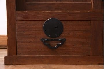 アンティーク家具　明治大正期　ヒノキ材　シンプルな作りが魅力的な小振りの帳場箪笥(収納箪笥、引き出し)(R-033989)