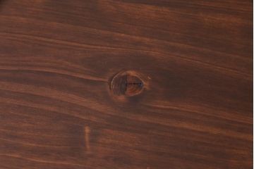 ペイント家具　ヒノキ材　レトロな雰囲気漂うリメイクの鉄脚テーブル(作業台、カフェテーブル)