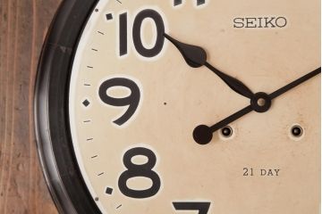 アンティーク雑貨　昭和レトロ　SEIKO(セイコー)　手巻き式　21DAY　丸型壁掛け時計(掛時計、柱時計)