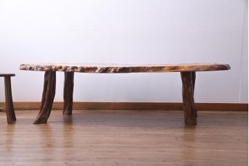 アンティーク家具　1980年頃　カリン材(花梨)鳥眼杢　一枚板　艶やかな濃淡のグラデーションが美しい座卓(センターテーブル)