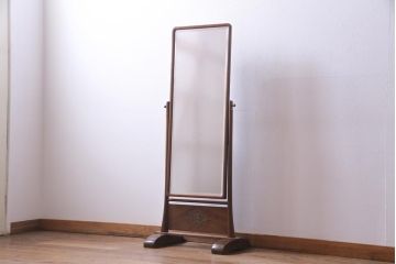 アンティーク雑貨　昭和初期　桑材製　指物家具　なめらかなフォルムが柔らかな雰囲気醸し出す姿見(鏡、ミラー)