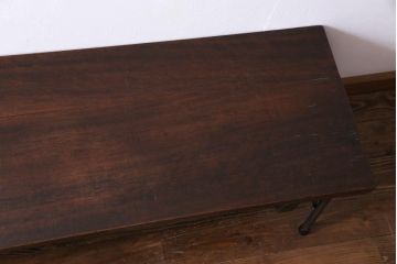 リメイク家具　明治期　朴の木　古い木の質感が味わい深い鉄脚テーブル(ローテーブル、飾り台)