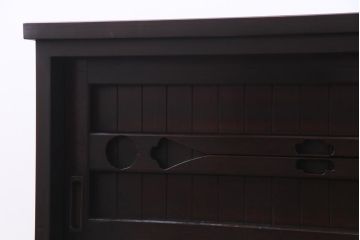 ラフジュ工房オリジナル　リメイク　明治期の味わい深い建具を使った脚付きローボード(戸棚、テレビボード、収納棚)