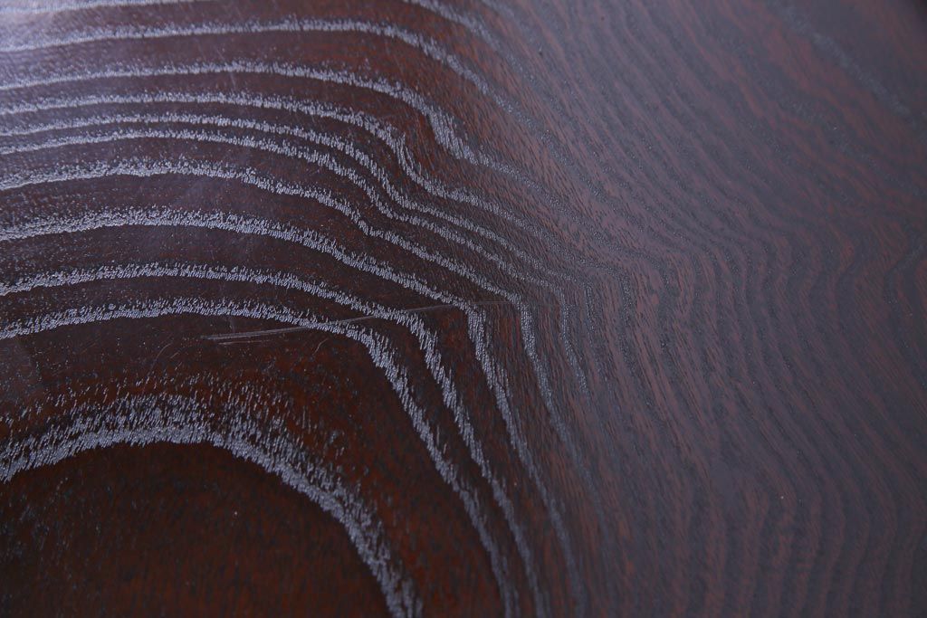 中古　民芸家具　牡丹の飾り金具が品格を添える飾り棚(サイドボード)