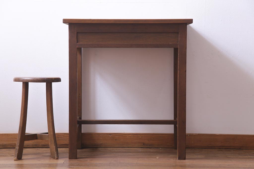 レトロ家具　和製アンティーク　レトロで素朴な雰囲気漂う平机(コーヒーテーブル)