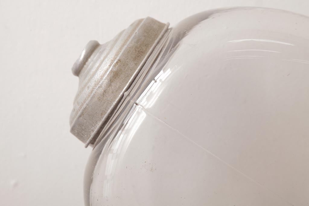 アンティーク雑貨　和製アンティーク　レトロなフォルムが可愛らしい蓋付き猫瓶(ガラス瓶)(1)